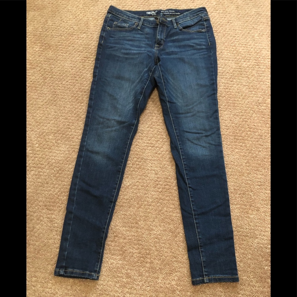 Skinny jeans